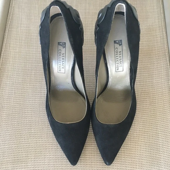 Versace Collection Black Pointed Toe Pumps w Detailed Back EUC - Picture 6 of 13